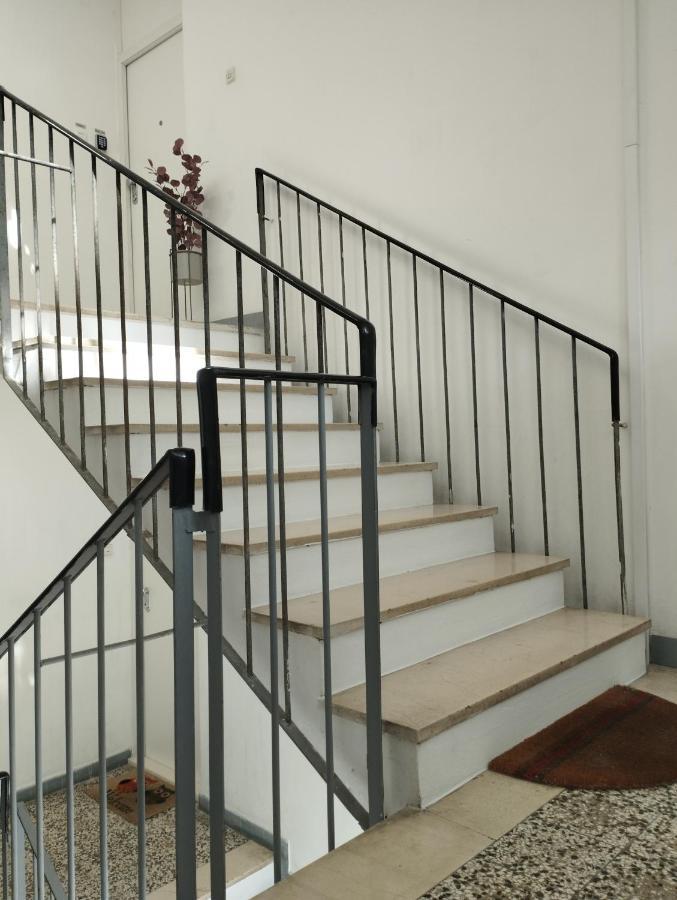 Bella Vista - Cozy Apartments With Easy Check-In And Free Parking Split Ngoại thất bức ảnh