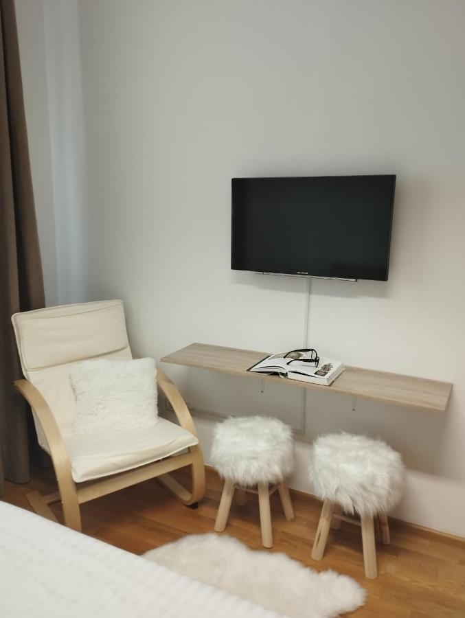 Bella Vista - Cozy Apartments With Easy Check-In And Free Parking Split Ngoại thất bức ảnh