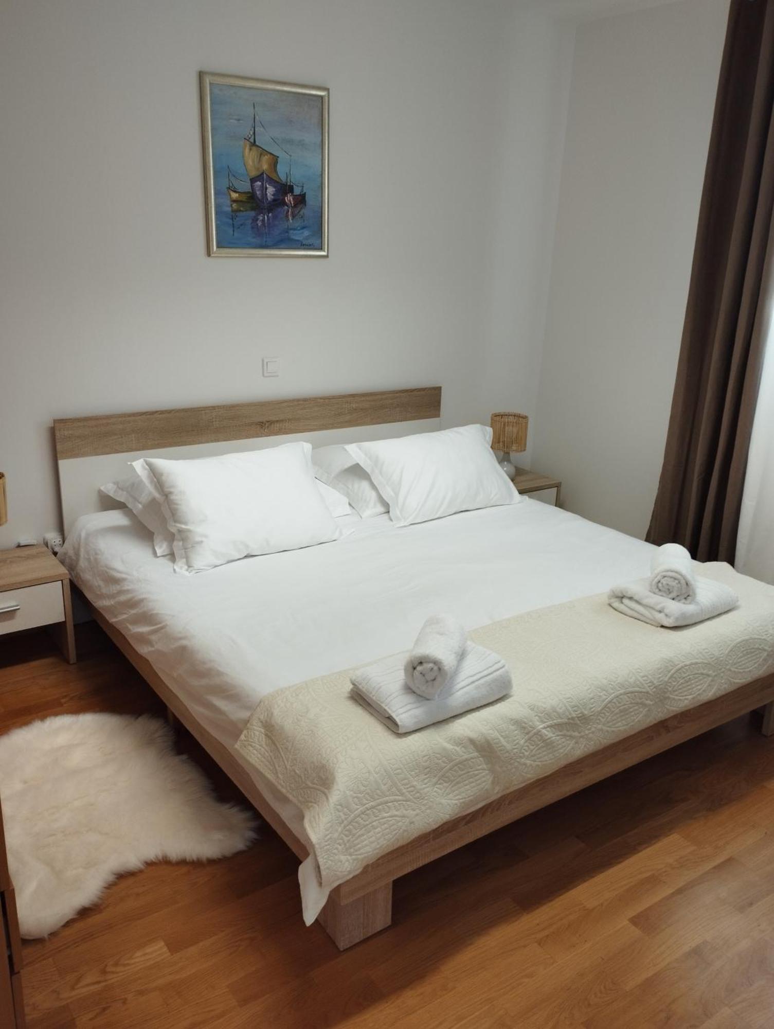 Bella Vista - Cozy Apartments With Easy Check-In And Free Parking Split Ngoại thất bức ảnh